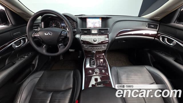 Infiniti M56 Y51, 2011 7