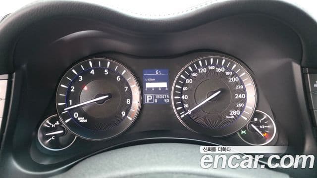 Infiniti M56 Y51, 2011 8