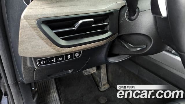 Kia K8 гибрид Noblesse Light, 2022 16