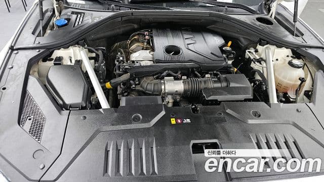 Genesis GV70, 2021 6