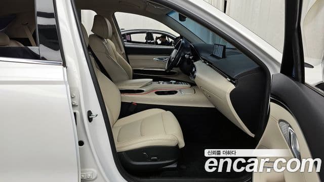 Genesis GV70, 2021 11