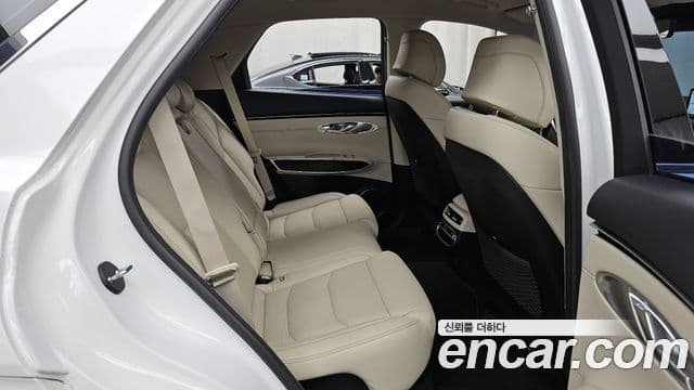 Genesis GV70, 2021 12