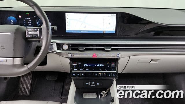 Hyundai Grandeur гибрид (GN7) Exclusive, 2023 14