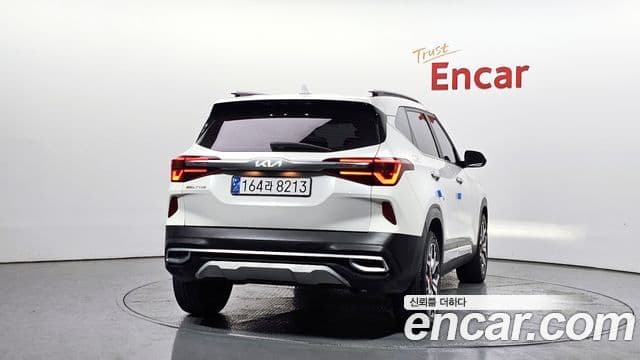 Kia Seltos Signature, 2023 4