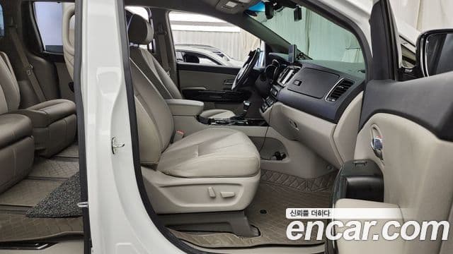 Kia The / новый New Carnival President, 2020 11