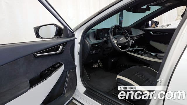 Kia EV6 GT Line, 2022 10