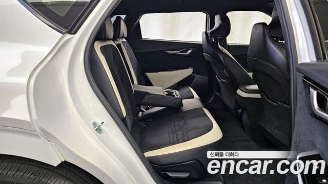 Kia EV6 GT Line, 2022 12