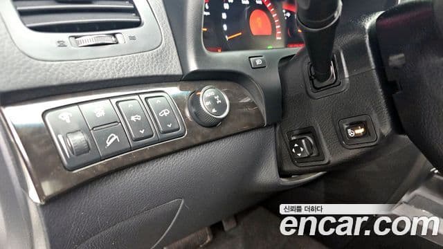 Kia Mohave 4WD KV300, 2013 13