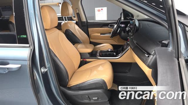 Kia Carnival 4세대 Signature, 2021 11