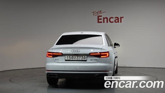 Audi A4 (B9), 2019 4