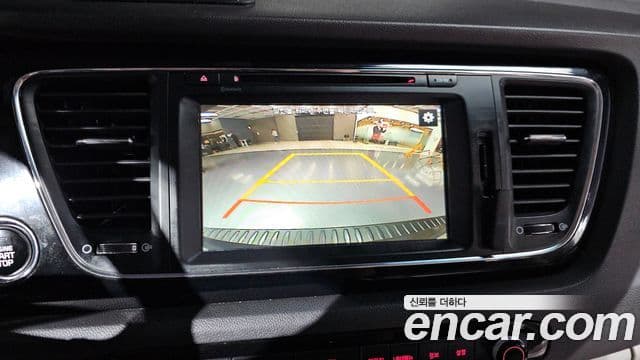 Kia All New Carnival Prestige, 2016 15