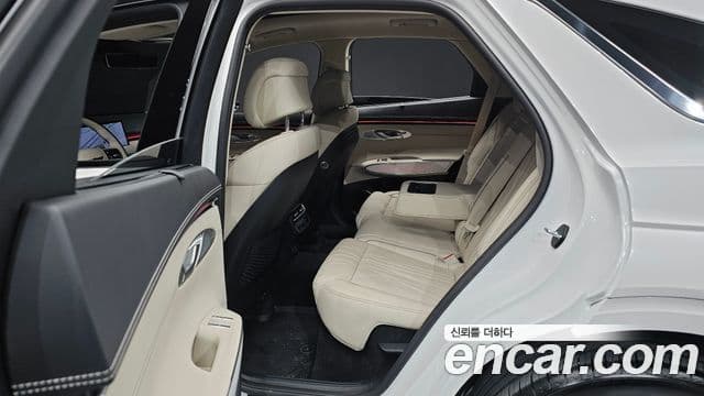 Genesis GV70, 2025 11