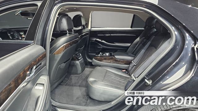 Genesis G90 Luxury, 2021 11