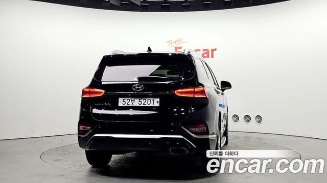 Hyundai Santa Fe TM Inspiration, 2020 4