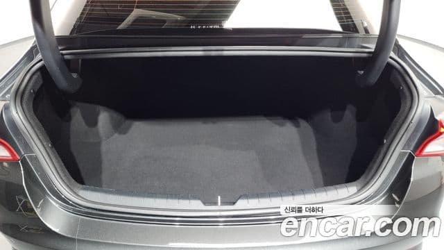 Kia K5 3세대 Signature, 2020 20