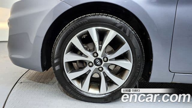 Hyundai Accent(новый кузов / новое поколение) Premium, 2017 все фото