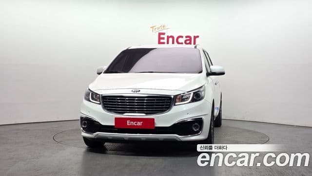 Kia All New Carnival Luxury, 2016 3