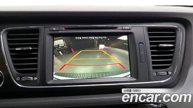 Kia All New Carnival Luxury, 2016 15