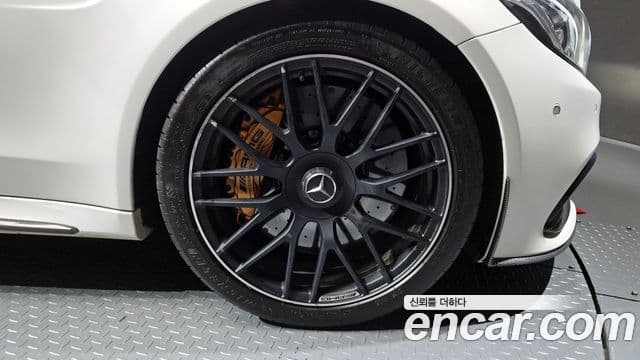 Mercedes-Benz C-класс W205 C63 S AMG купе, 2018 все фото