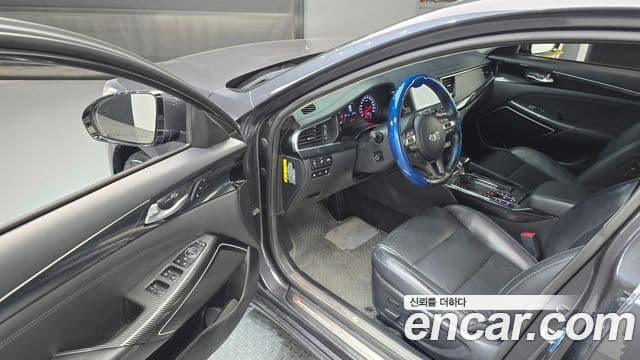 Kia All New K7 3.0 LPI Prestige (арендный автомобиль), 2016 10