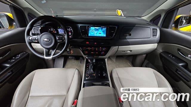 Kia All New Carnival 11인승 Children Escort Vehicle, 2017 7