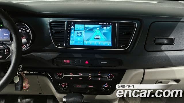 Kia All New Carnival 11인승 Children Escort Vehicle, 2017 15