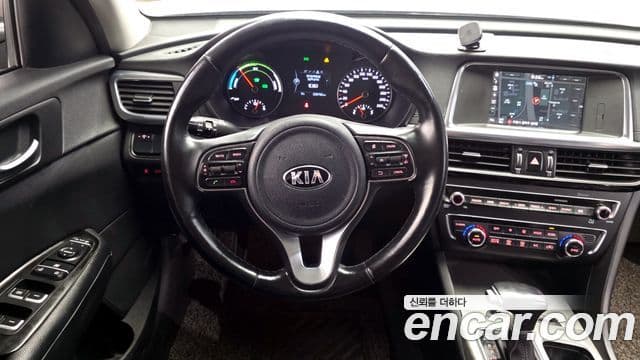 Kia K5 гибрид 2세대 Noblesse, 2017 13