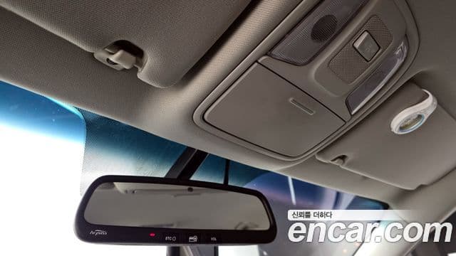 Kia K5 гибрид 2세대 Noblesse, 2017 16