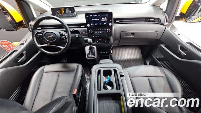 Hyundai Staria 15인승, 2022 7