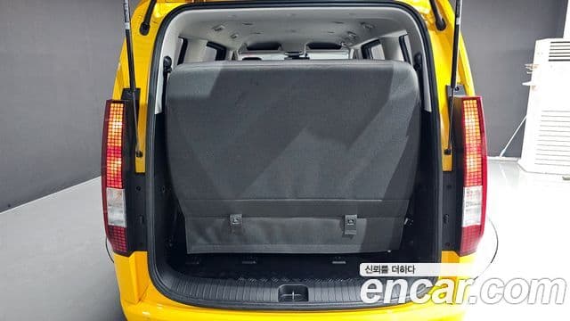 Hyundai Staria 15인승, 2022 20