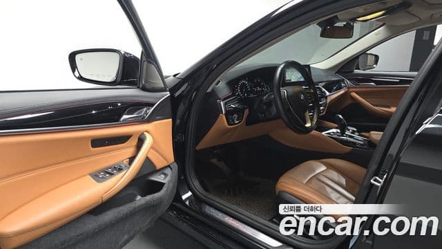 BMW 5시리즈 (G30) 520d Luxury Special Edition, 2018 11
