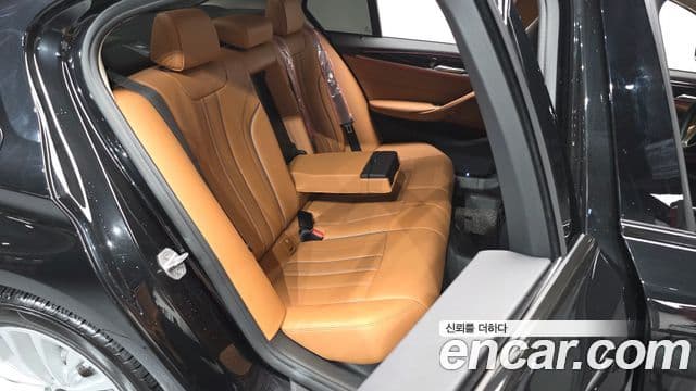 BMW 5시리즈 (G30) 520d Luxury Special Edition, 2018 13