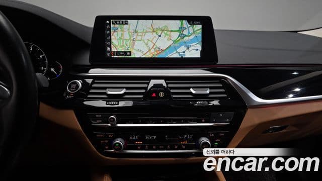 BMW 5시리즈 (G30) 520d Luxury Special Edition, 2018 14