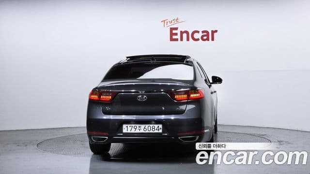 Kia All New K7 Special, 2016 4