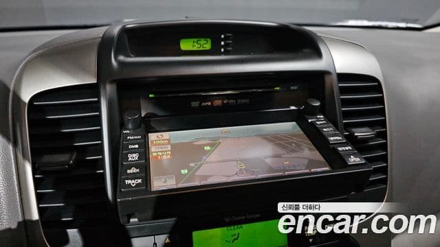 Kia Carnival R Premium, 2014 17