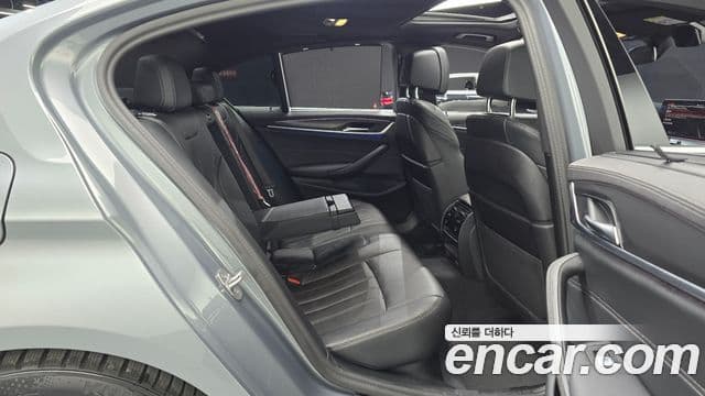 BMW 5시리즈 (G30) 520i M Sport, 2023 12