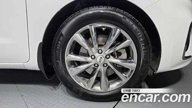 Kia The / новый New Carnival President, 2020 все фото