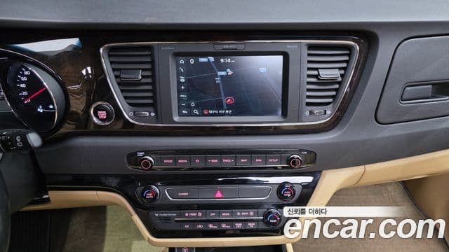 Kia The / новый New Carnival President, 2020 16