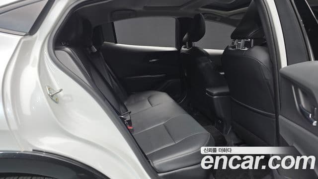 Toyota 프리우스 5세대 2.0 XLE, 2024 12