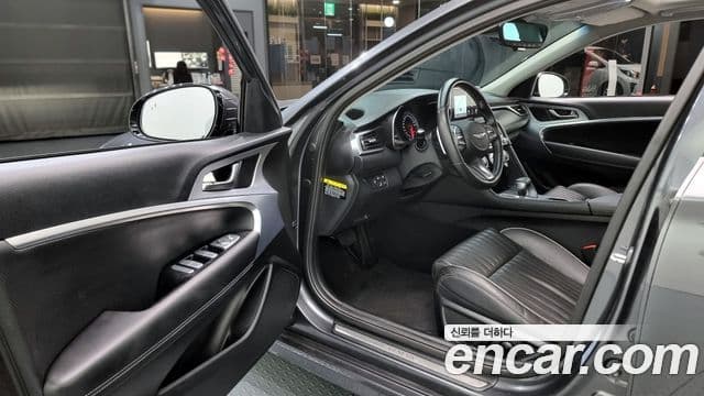 Genesis G70 Supreme, 2018 11