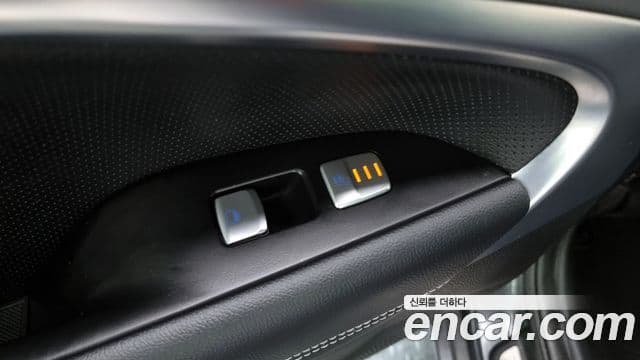 Genesis G70 Supreme, 2018 17