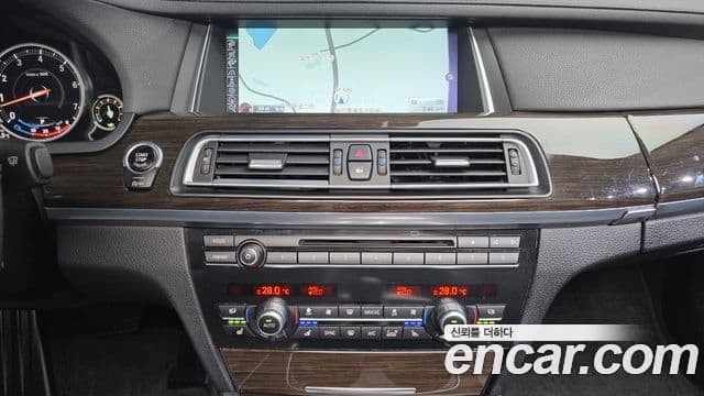 BMW 7시리즈 (F01) 750Li xDrive, 2014 15
