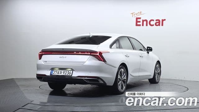 Kia K8 Signature, 2022 2