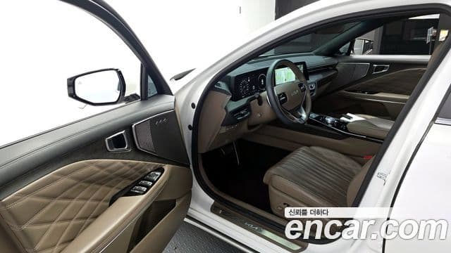 Kia K8 Signature, 2022 10