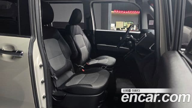 Kia The / новый New Ray Luxury, 2018 11