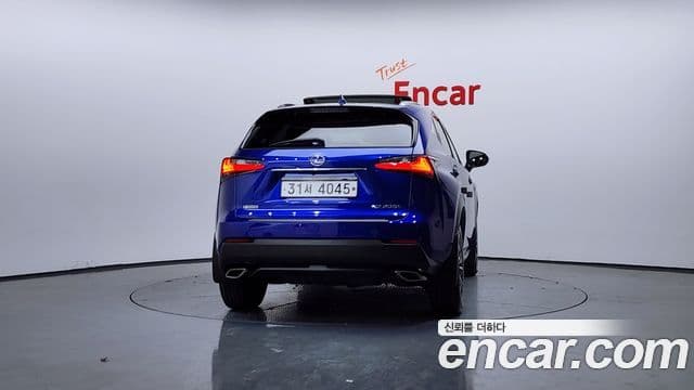 Lexus NX200t F-Sport, 2017 4