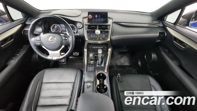 Lexus NX200t F-Sport, 2017 7
