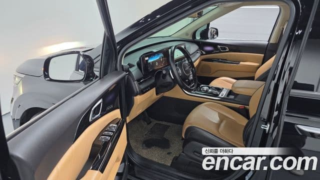 Kia Carnival 4세대 Signature, 2022 11