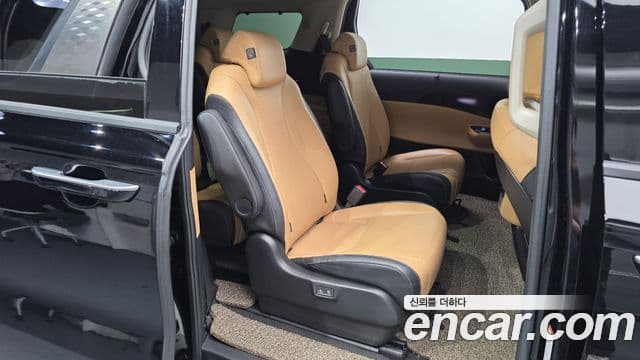 Kia Carnival 4세대 Signature, 2022 12