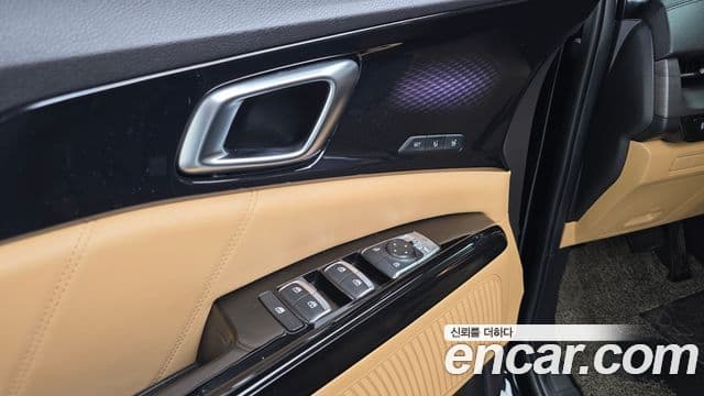 Kia Carnival 4세대 Signature, 2022 16